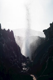 山泉