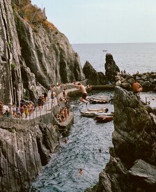 游山玩水