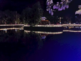 布宮广场