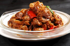焖牛肉