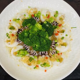 蒜蓉粉丝与墨鱼仔