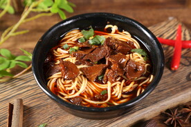 牛肉拉面