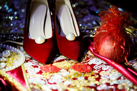 婚礼婚鞋秀禾服