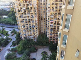 楼层楼盘楼房高楼小区绿化