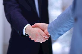 商务握手