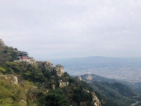 泰山玉皇顶