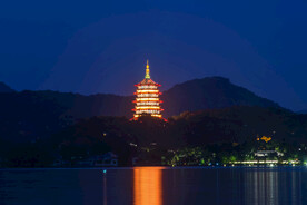 西湖雷峰塔