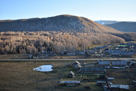 山谷田野平原村庄木屋
