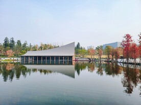 兴隆湖水下书屋