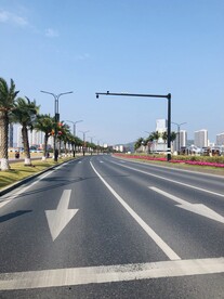 城市建设 公路上 