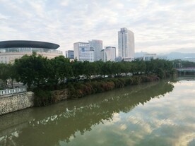 龙津湖