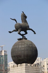 马雕塑
