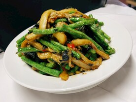 紫苏豆角烧茄