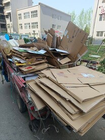 废纸壳