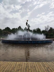 海豚喷泉