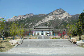 万岁峰与启母殿