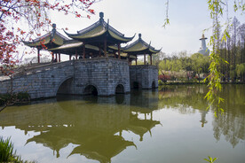 扬州五亭桥白塔