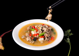 麻辣牛蛙美食