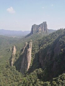  奇山