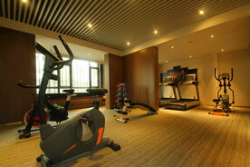 物业会所健身房