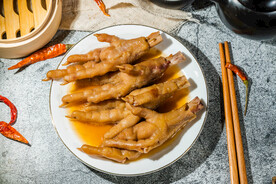 卤菜鸡爪美食