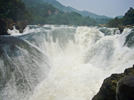 黄果树瀑布珍珠瀑布