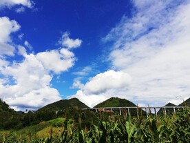 山里的高架桥