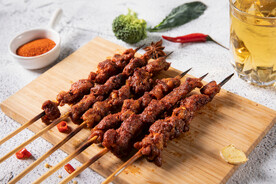 烧烤羊肉串美食