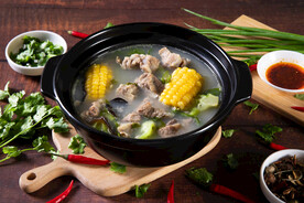 玉米排骨美食