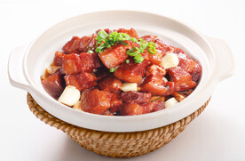 砂煲红烧肉