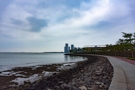 海岸行道