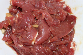 鲜切牛肉 