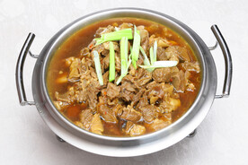锅仔牛腩