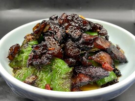 辣椒炒肉 