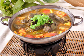 锅仔西红柿炖牛腩