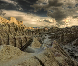 崇山峻岭     摄影    