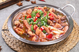 锅仔肥肠