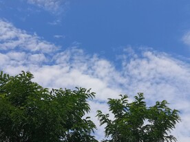 蓝天白云