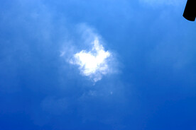 蓝天白云