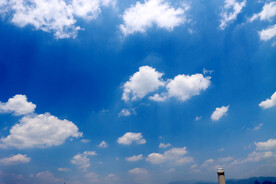 蓝天白云