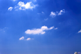 蓝天白云