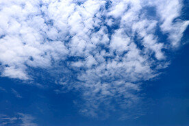蓝天白云