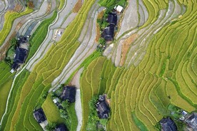 乡村梯田风光