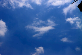 蓝天白云