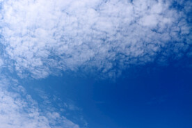 蓝天白云