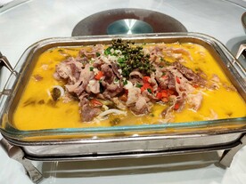 酸汤肥牛乌冬面