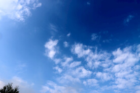 蓝天白云