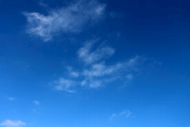 蓝天白云