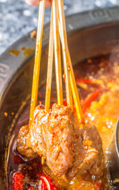 麻辣串串肉片美食
