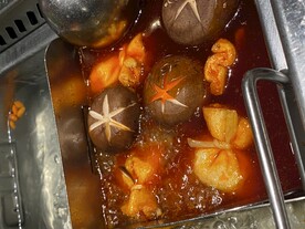 红油火锅